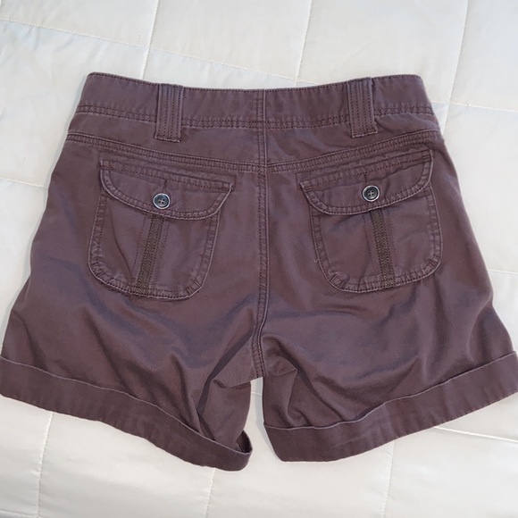 Brown Lee one true fit size 6M shorts - Picture 2 of 2
